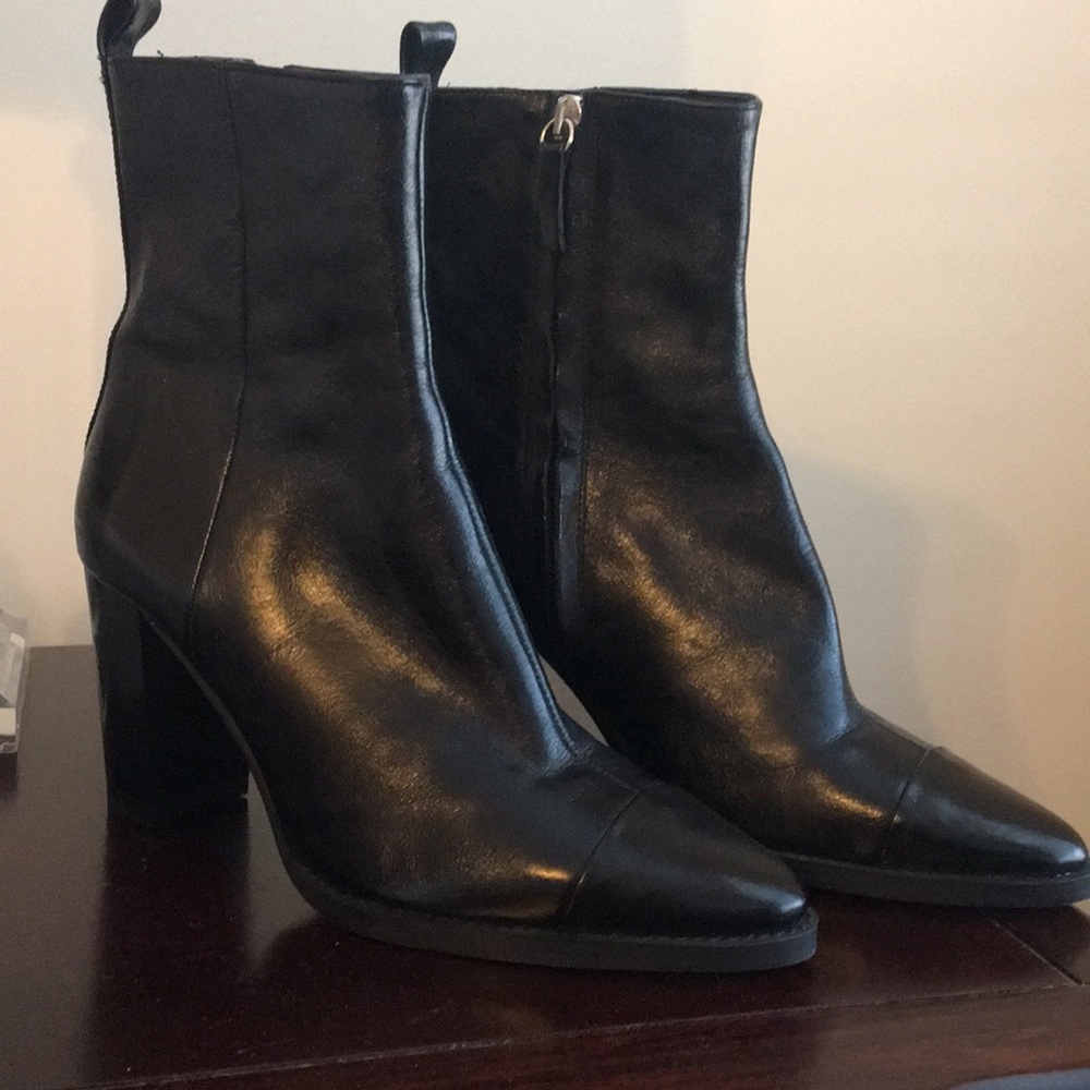 Size 7 (37) Black Zara Leather boots NEVER WORN